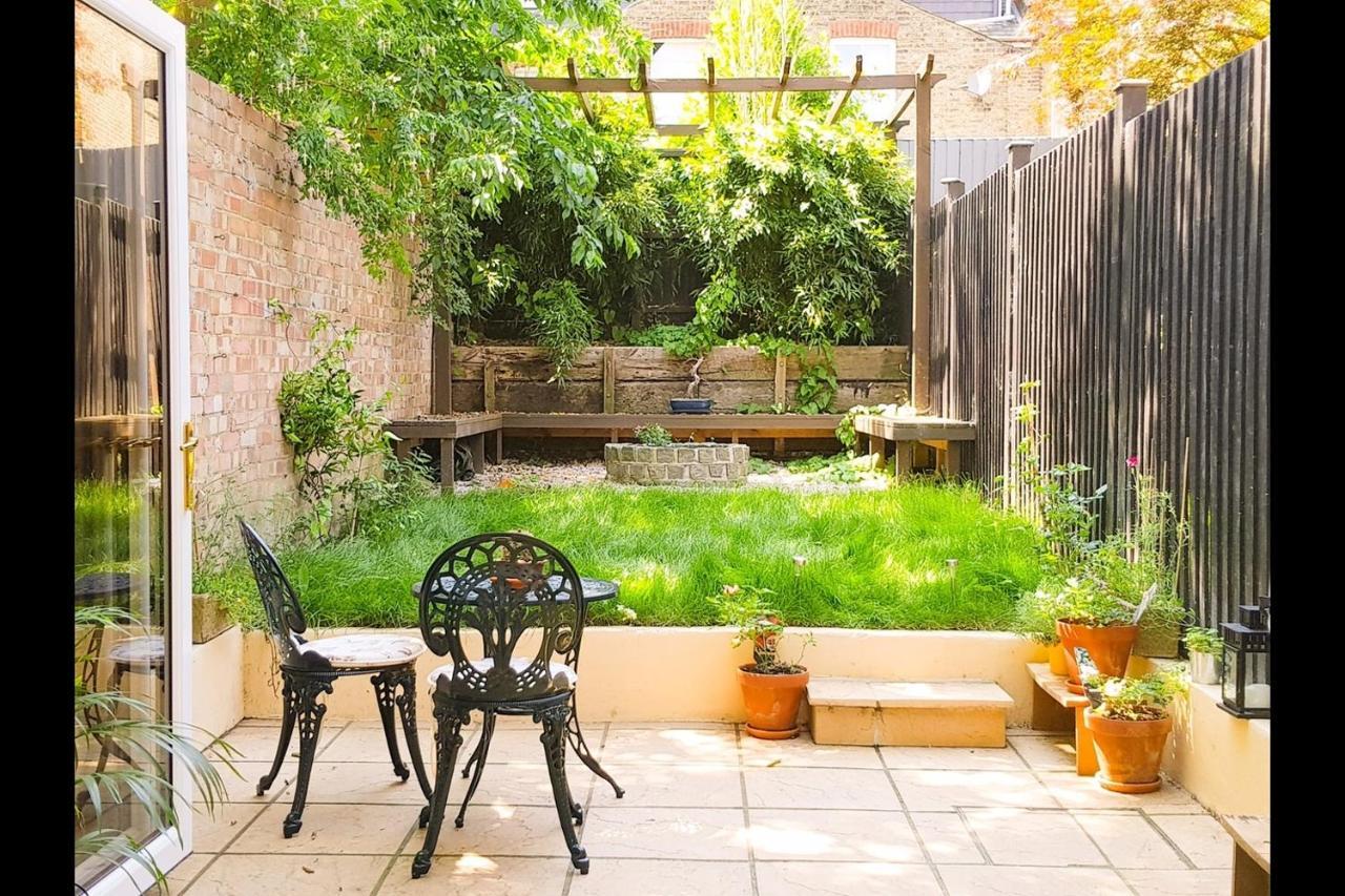 Spacious Refurbished Flat With A Garden Near Tube, Train, Thames And The City Center London Exterior photo