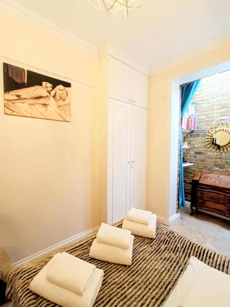 Spacious Refurbished Flat With A Garden Near Tube, Train, Thames And The City Center London Exterior photo