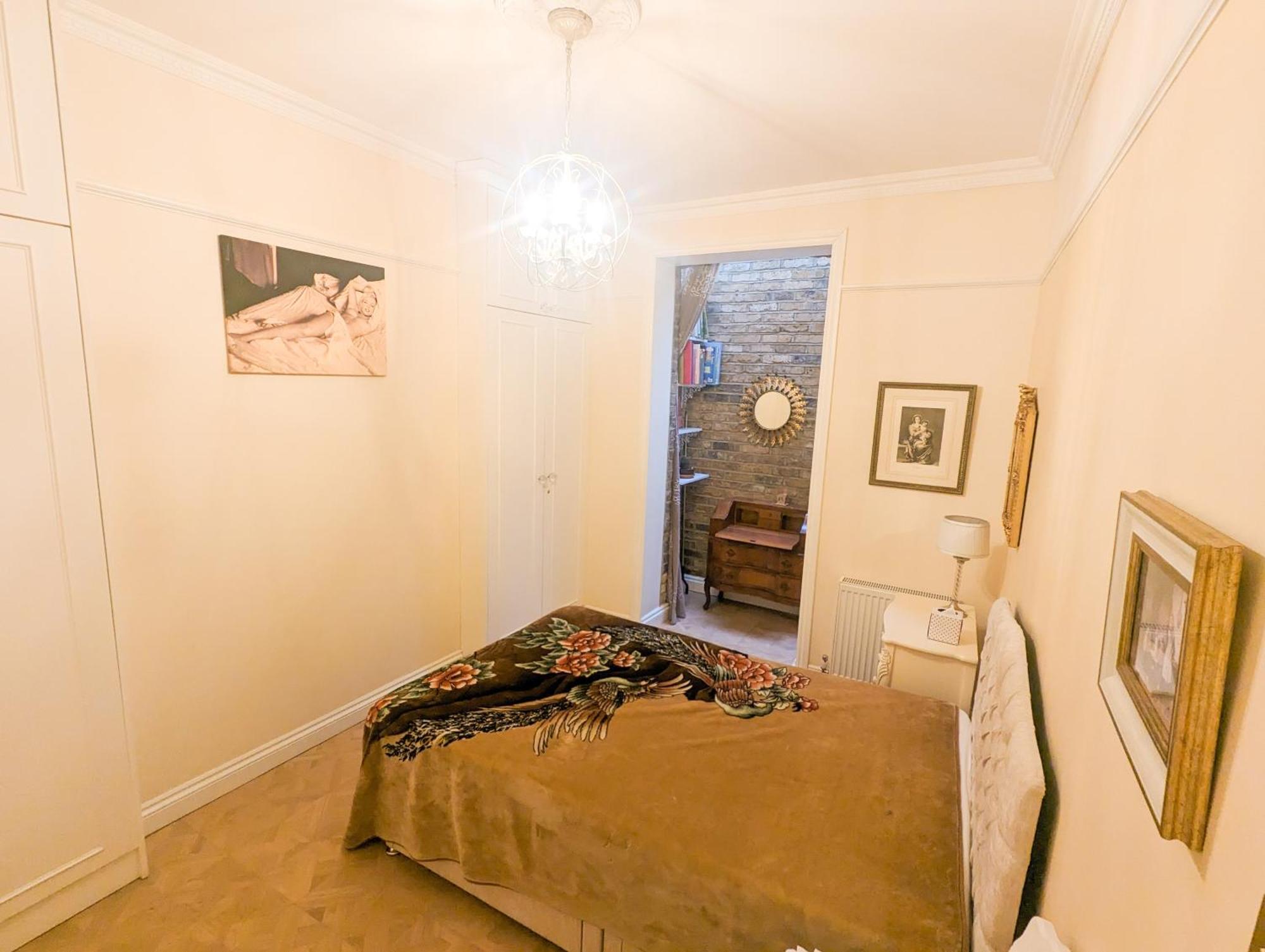 Spacious Refurbished Flat With A Garden Near Tube, Train, Thames And The City Center London Exterior photo